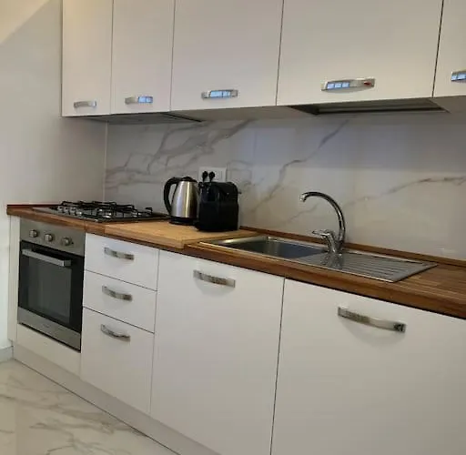 Apartament A Casa Di Leo